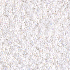 MIYUKI DELICA 11/0 WHITE PEARL DB0202 X 10 GRAMS