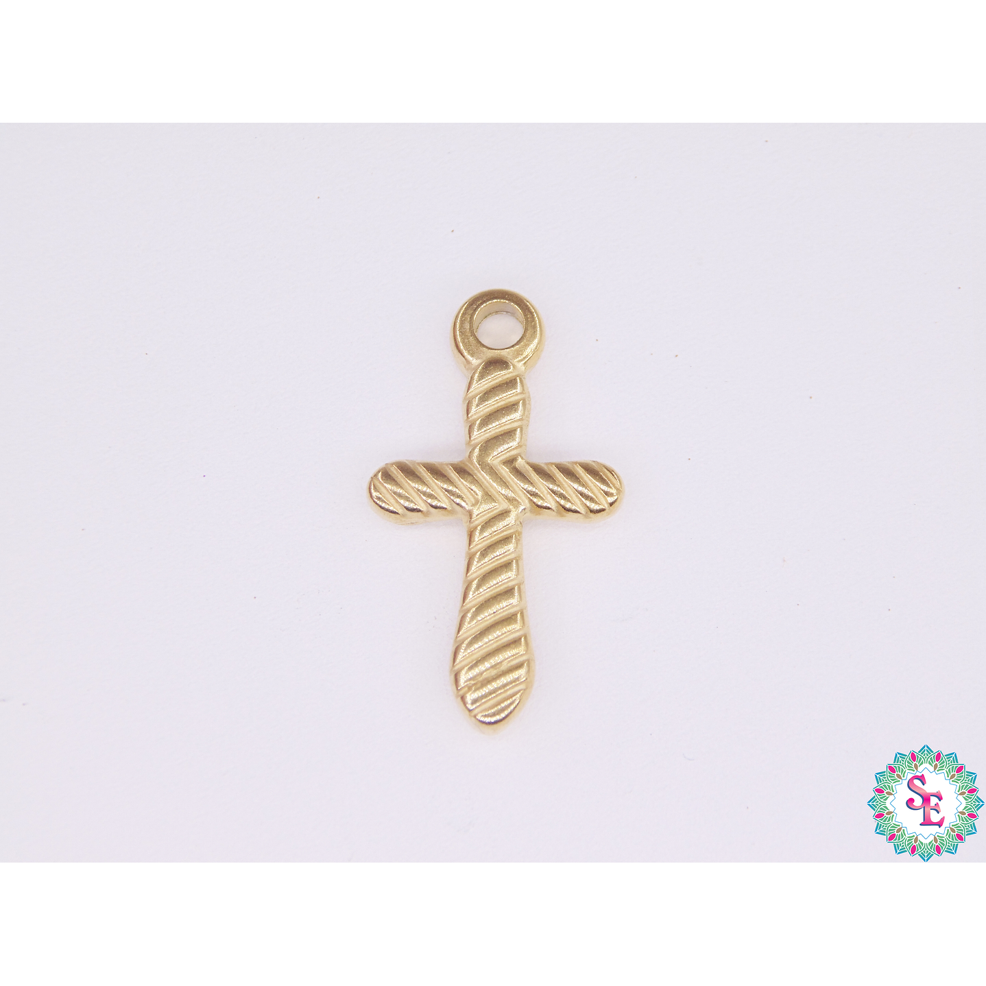 ACERO DORADO CRUZ MACIZA ACANALADA 20*11MM  1