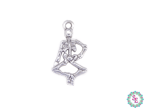 SAMAK PLATEADA DIJE 153 ESQUELETO 25MM 