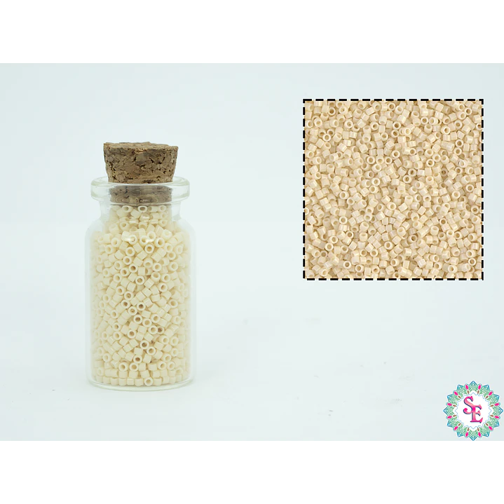MIYUKI DELICA 11/0 OPAQUE CREAM DB0732 X 10 GRAMOS 2