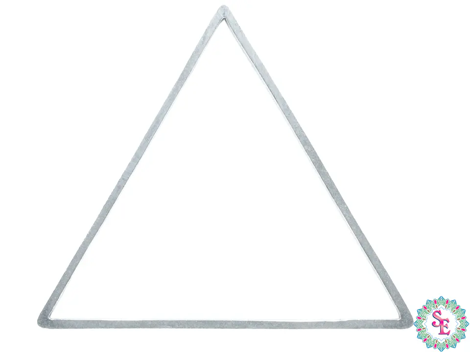 ACERO PLATEADO TRIANGULO FIGURA 20MM 1