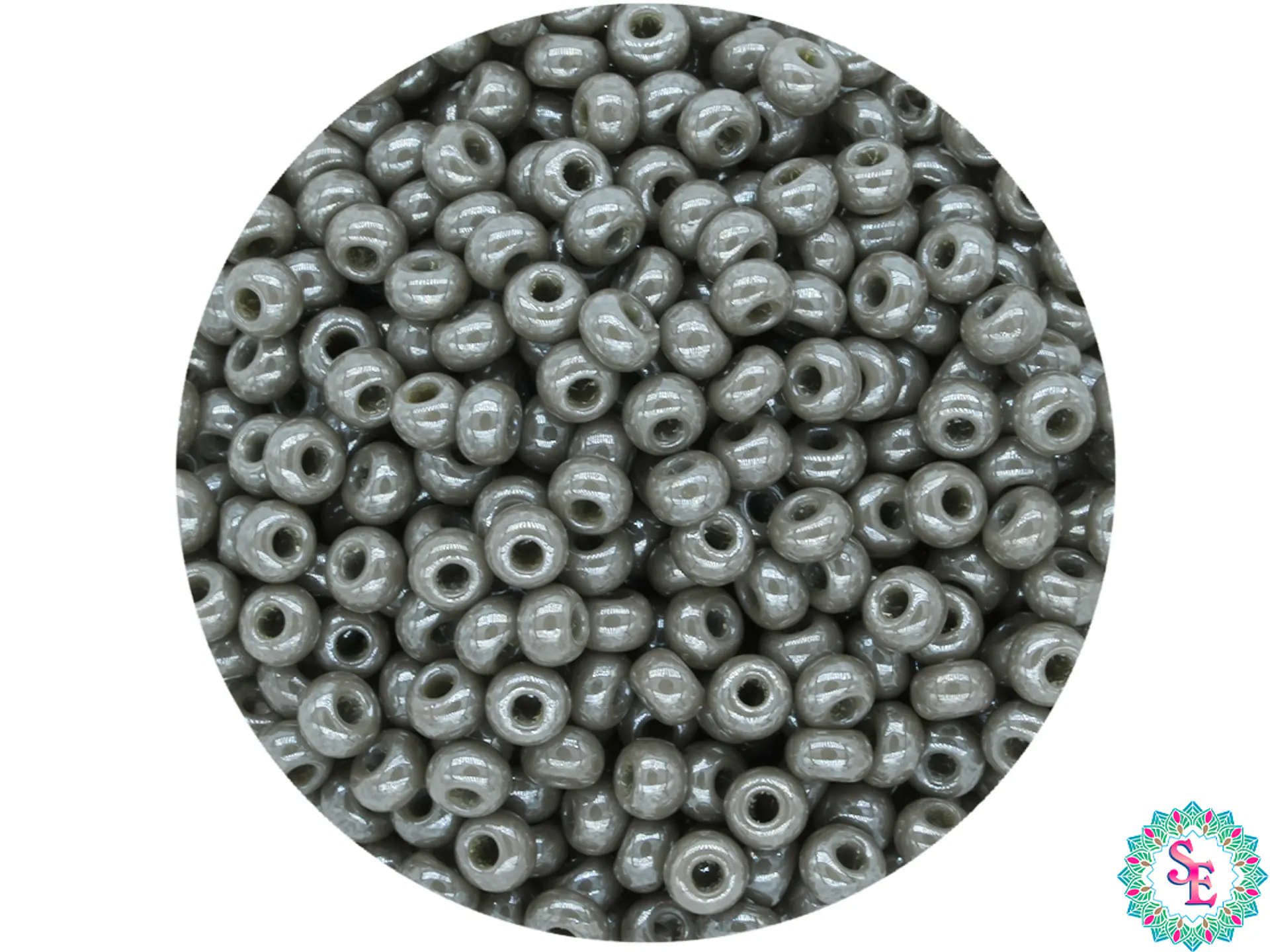 CHAQUIRA CHECA 10/0 (2MM) GRIS PERLADO X 20 GRAMOS (2020 UND APROX) 1
