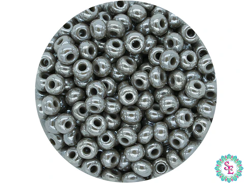 CHAQUIRA CHECA 8/0 (3MM) GRIS PERLADO X 20 GRAMOS (792 UND APROX)