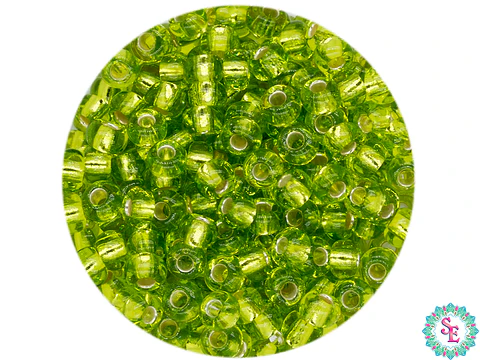 CHAQUIRA CHECA 8/0 VERDE LIMON BRILLANTE  X 20 GRAMOS ( 792 UNIDADES APROX )