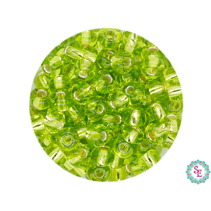 CHAQUIRA CHECA 6/0 VERDE LIMON BRILLANTE PAQUETE X 20 GRAMOS ( 296 UNIDADES APROX) 1
