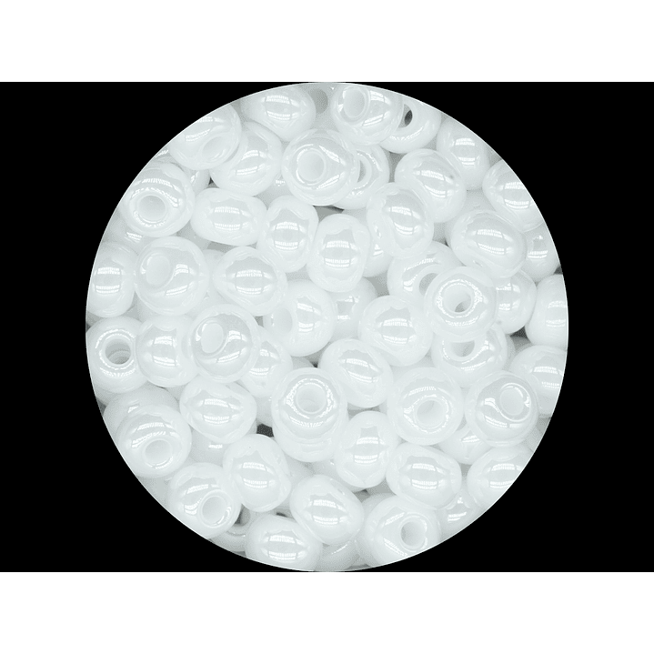 CHAQUIRA CHECA 6/0 (4MM) BLANCO PERLADO X 20 GRAMOS (296 UNIDADES APROX) 1