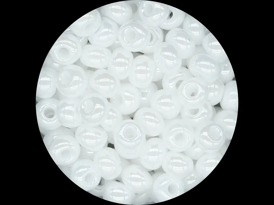 CHAQUIRA CHECA 6/0 (4MM) BLANCO PERLADO X 20 GRAMOS (296 UNIDADES APROX) 1