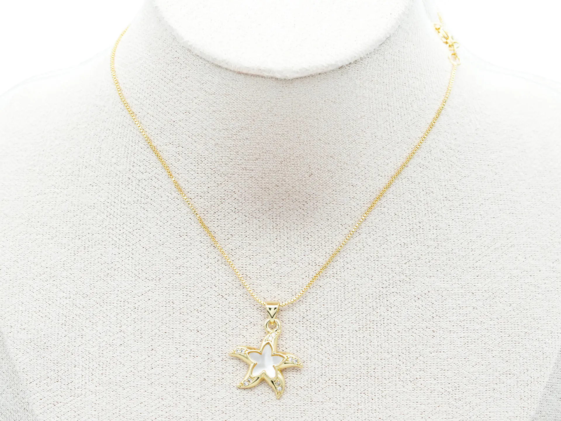 RODIO DORADO DIJE ESTRELLA NACAR ZIRCON 18*20MM 2