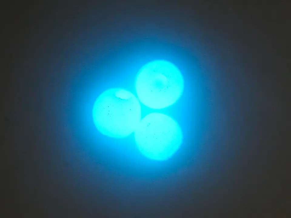 NEOPRENO LISO 6MM AZUL  LUMINOSO 1
