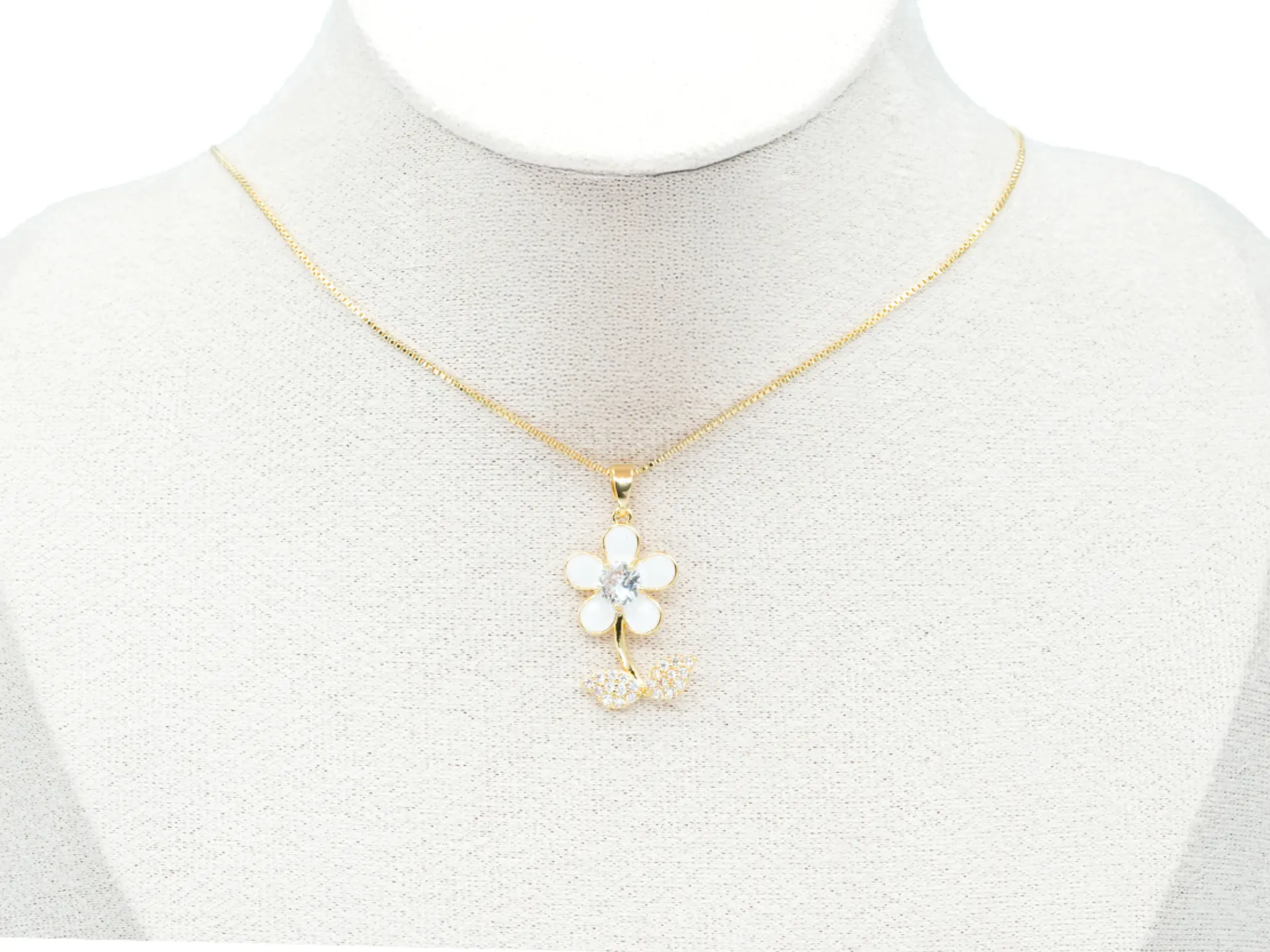RODIO DORADO DIJE MARGARITA BLANCA ZIRCON 24*14MM 2