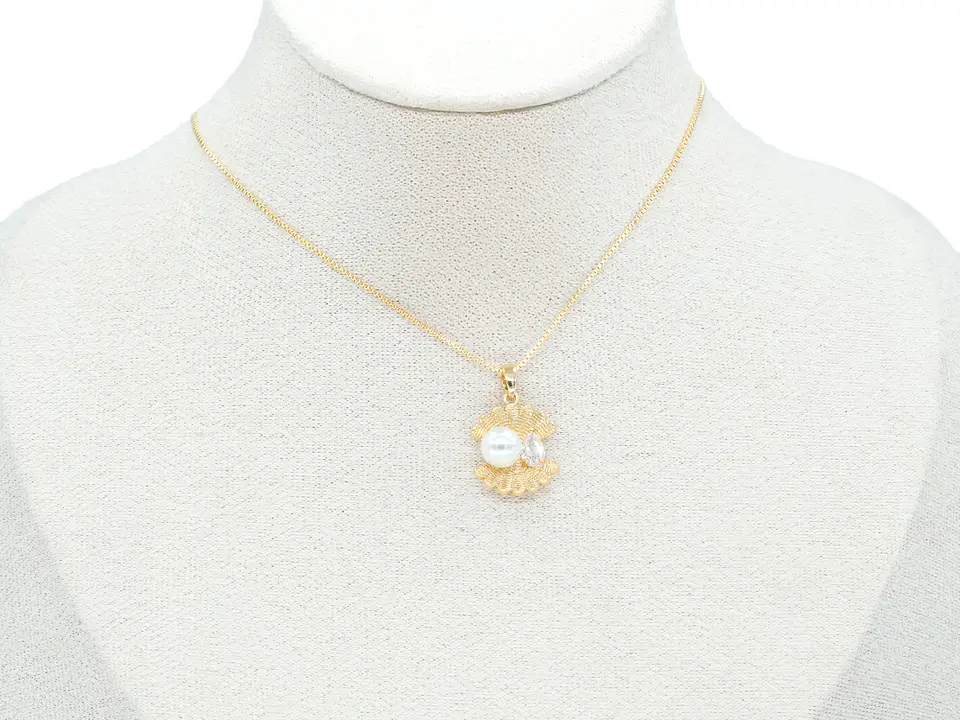 RODIO DORADO DIJE CONCHA ABIERTA PERLA ZIRCON 18*15MM 2