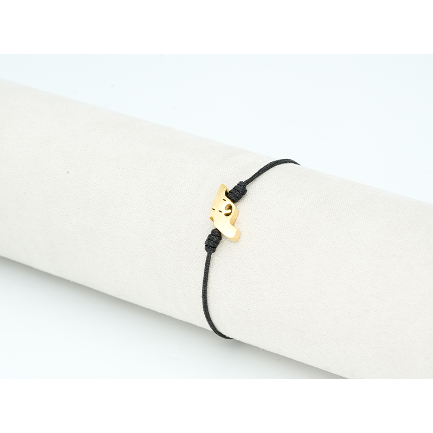 PULSERA DORADA ACERO CENTRO HILO 145 2