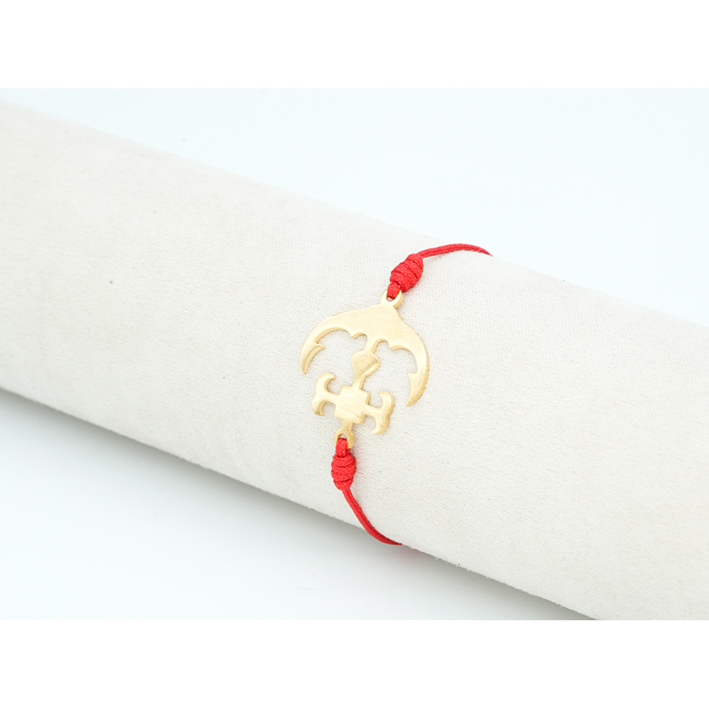 PULSERA DORADA ACERO CENTRO HILO 12 1