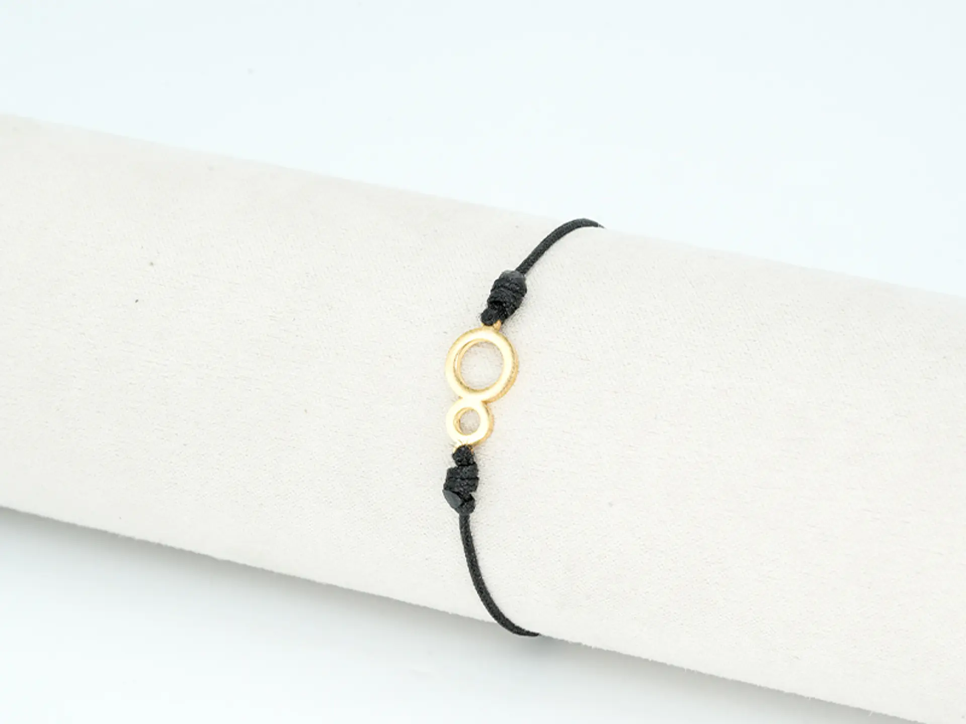 PULSERA DORADA ACERO CENTRO HILO 38 2