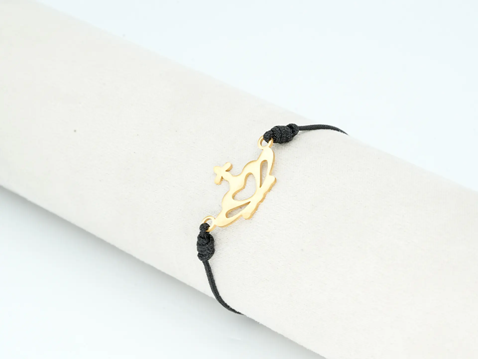 PULSERA DORADA ACERO CENTRO HILO 237 2