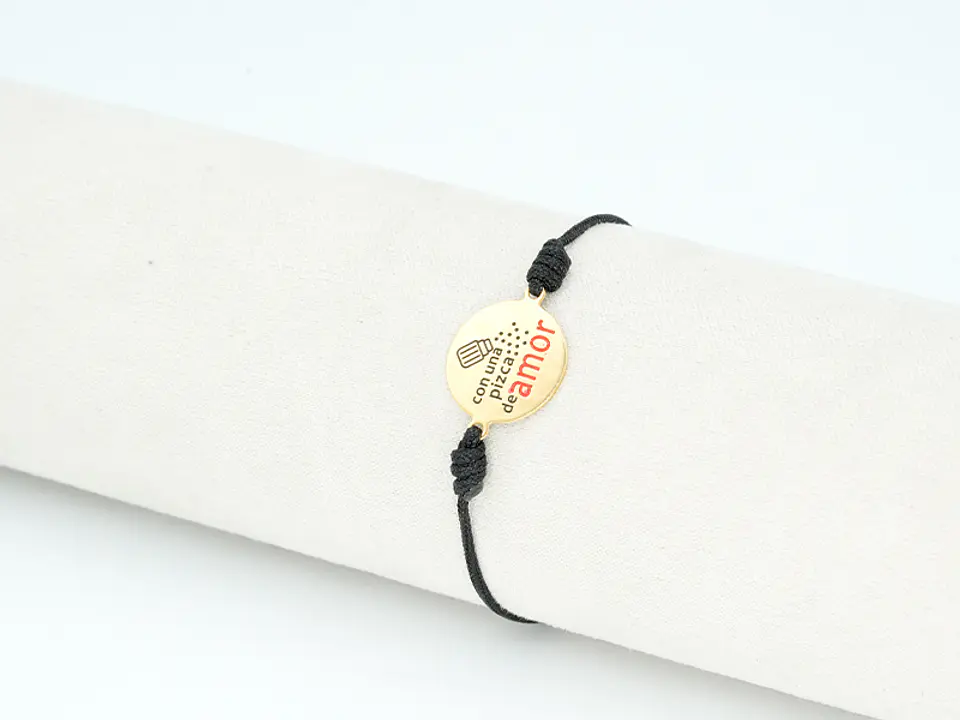 PULSERA DORADA ACERO CENTRO HILO 68 2