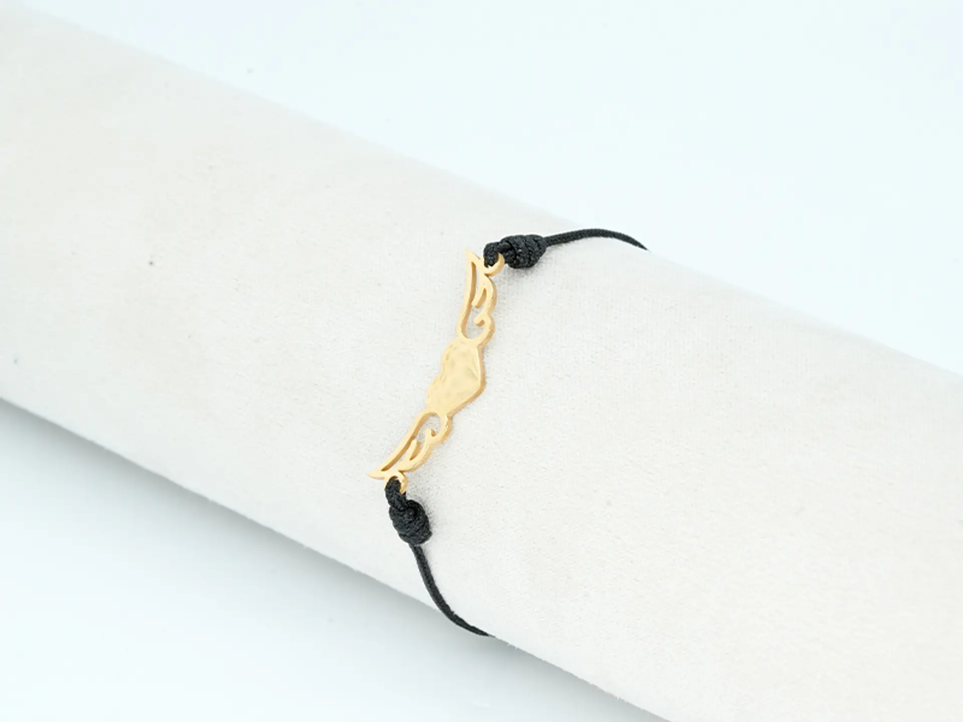PULSERA DORADA ACERO CENTRO HILO 230 2