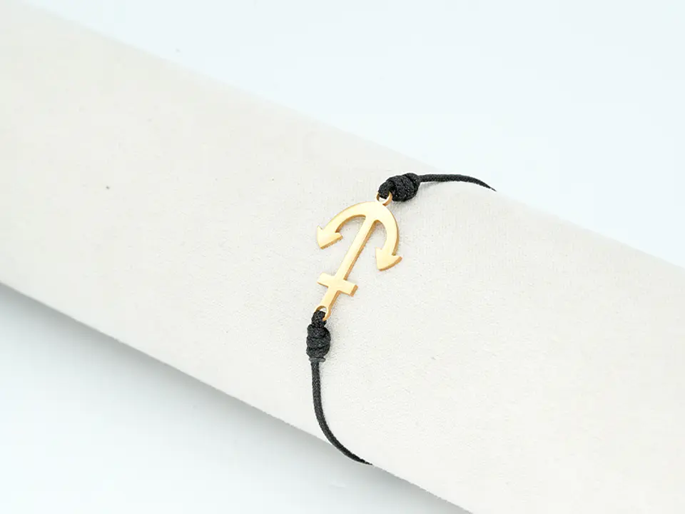 PULSERA DORADA ACERO CENTRO HILO 206 1