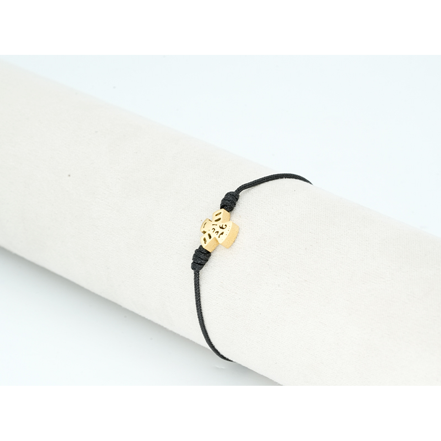 PULSERA DORADA ACERO CENTRO HILO 79 2