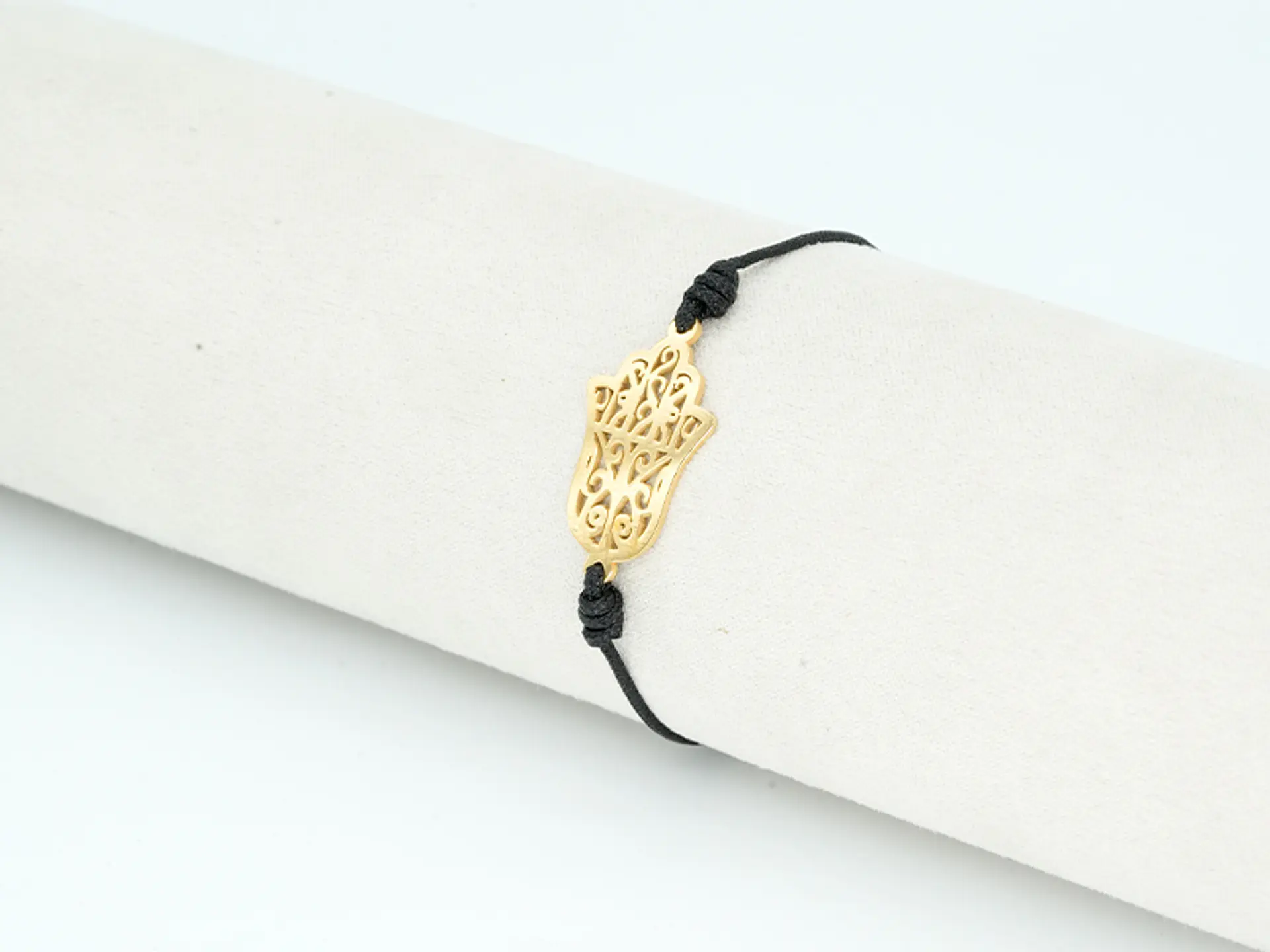 PULSERA DORADA ACERO CENTRO HILO 10 2