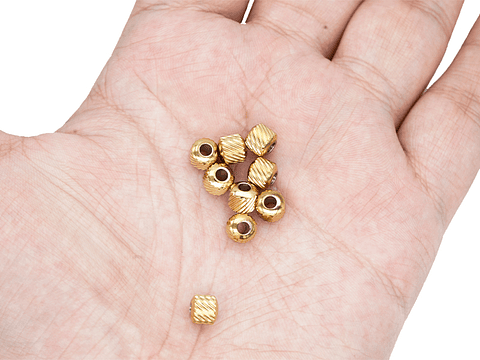 ACERO DORADO CENTRO SEPARADOR ACANALDO 6MM