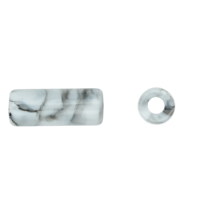 ACRILICO AGATA TUBO IMITACION HOWLITA # 17*7MM POR 25 GRAMOS (40 UNIDADES APROXIMADAMENTE) 1