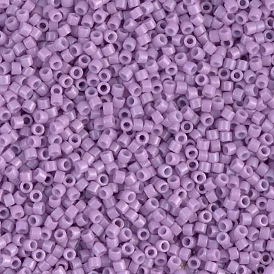 MIYUKI DELICA 11/0 DURACOA OPACO CROCUS DB213 X 10 GRAMOS  1