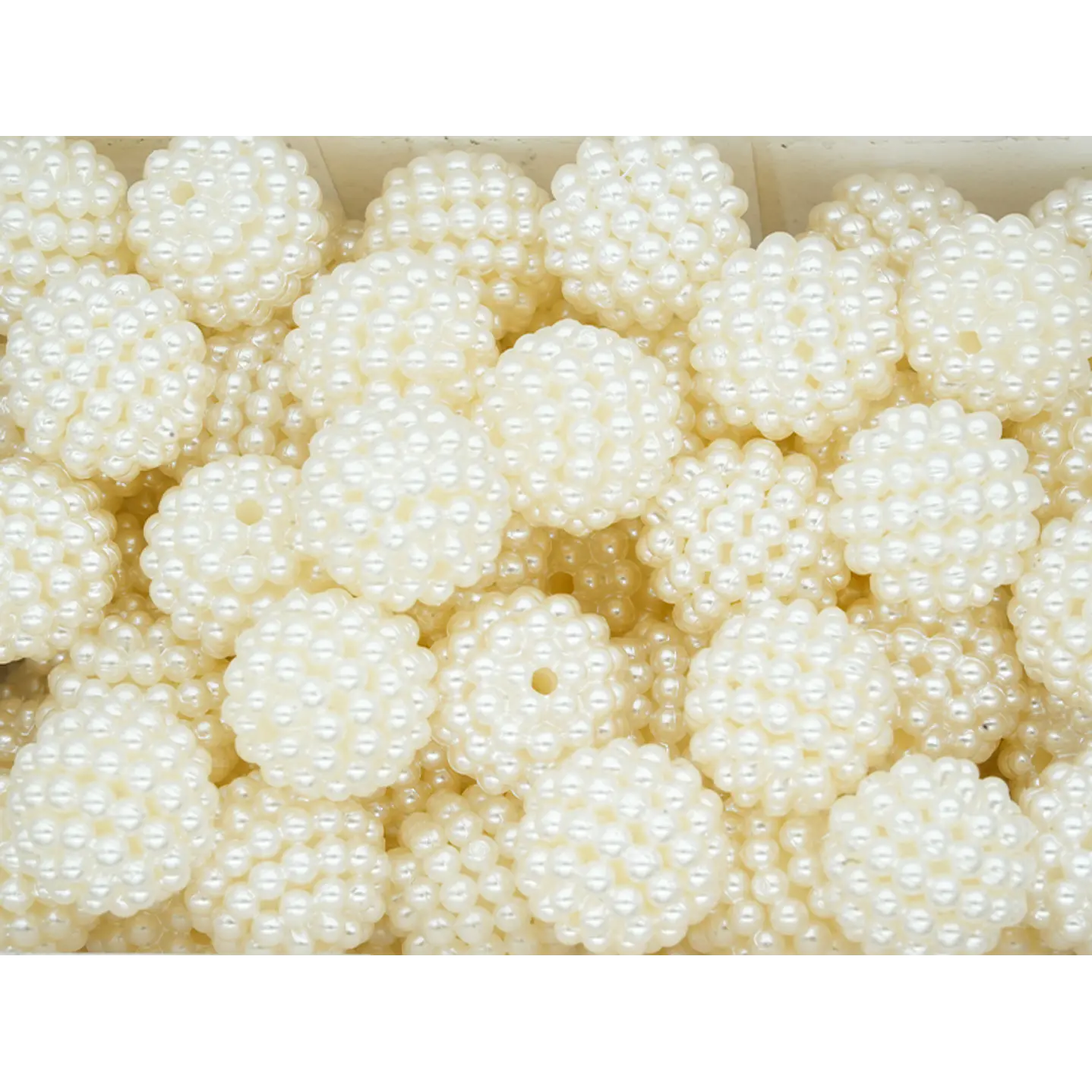 PERLA ACRILICA MORA BEIS 14MM POR 25 GRAMOS 1