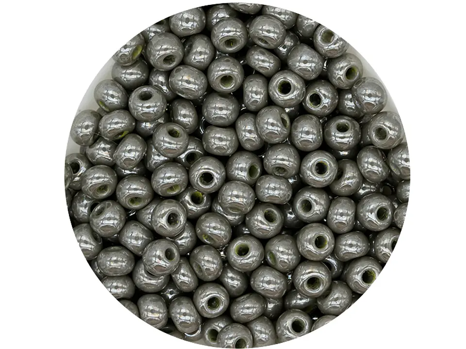 CHAQUIRA CHECA 6/0 (4MM) GRIS PERLADO X 20 GRAMOS (296 UND APROX) 1