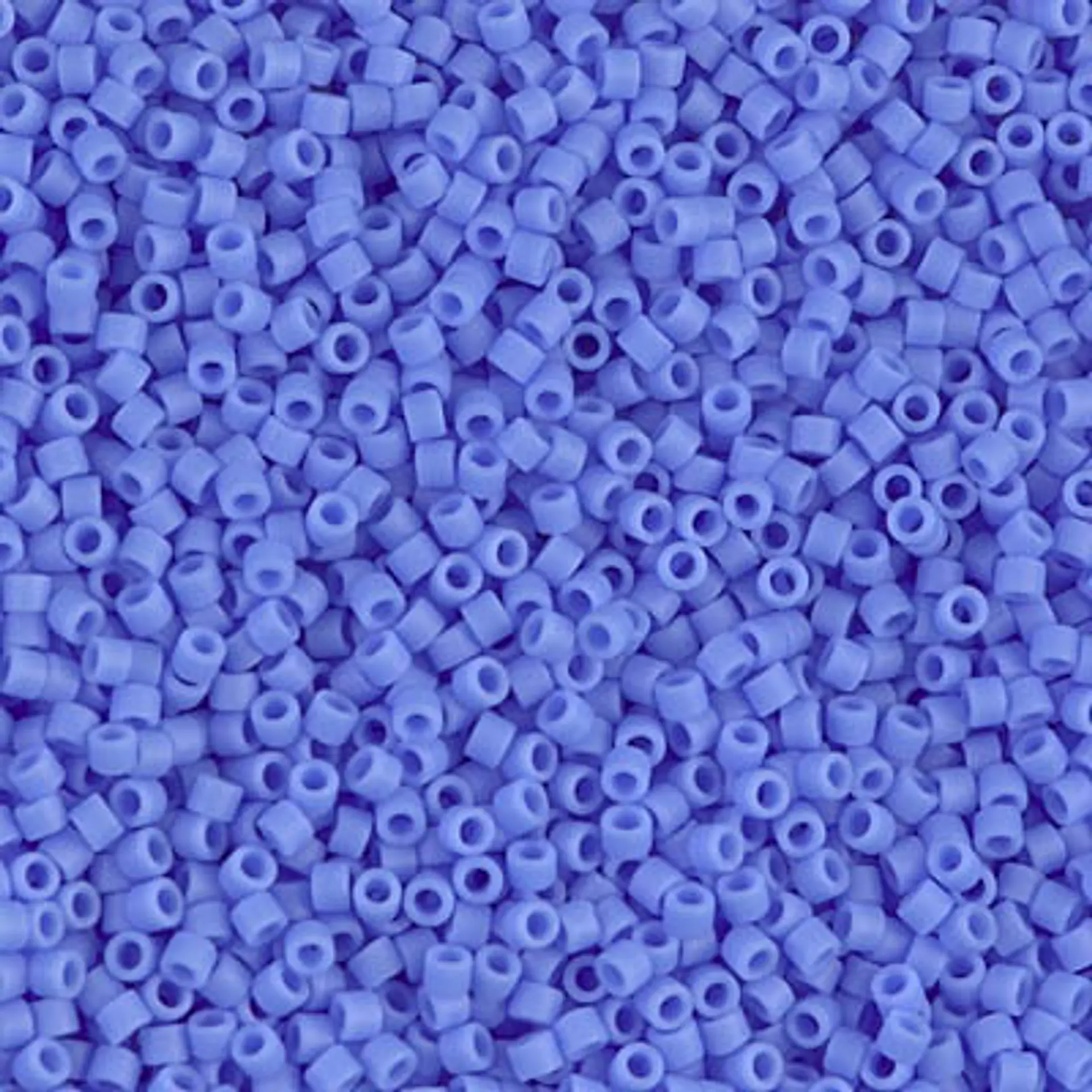 MIYUKI DELICA 11/0 MATE OPACO PERIWINKLE DB0760 POR 10 GRAMOS  1