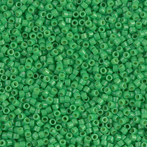 MIYUKI DELICA 11/0 OPACO FIJI VERDE DB2126 X 10 GRAMOS 
