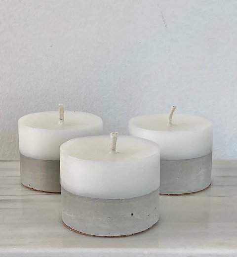 Trío Velas con Base de Cemento