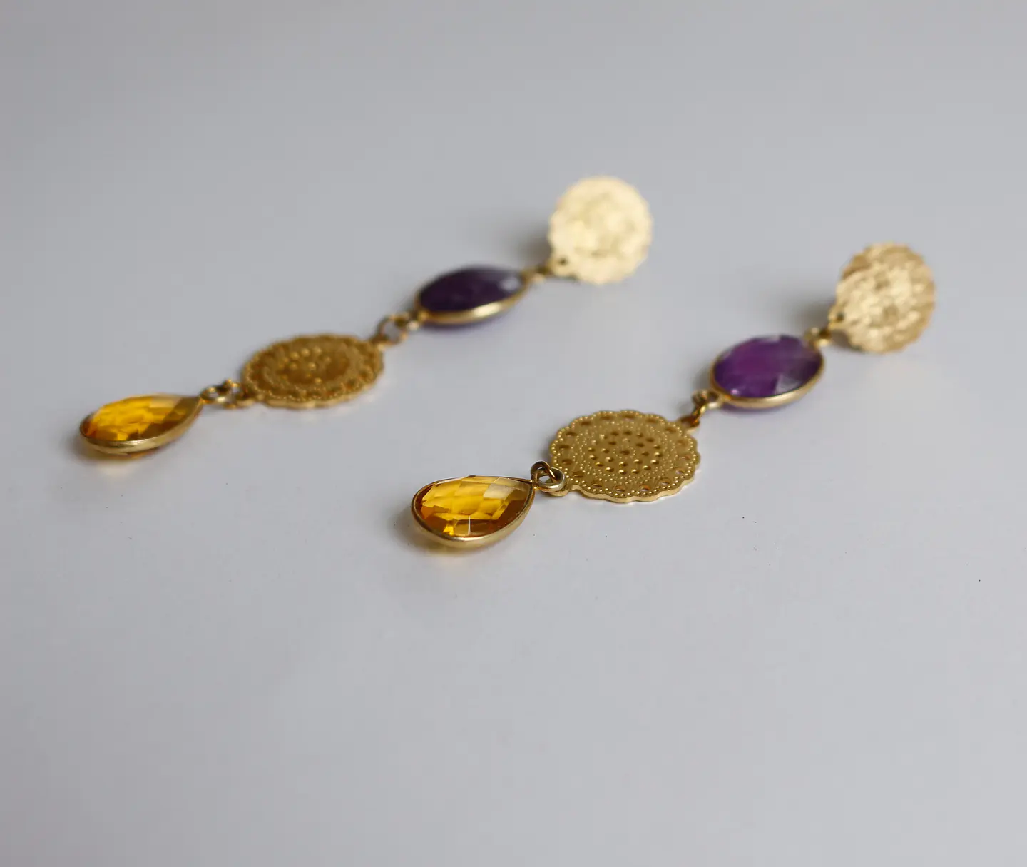 Aros bañados en oro con Citrino y Cuarzo Hidrotermal. 3