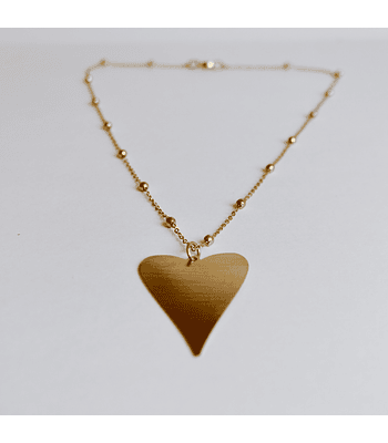 Collar bañado en oro con Corazón.