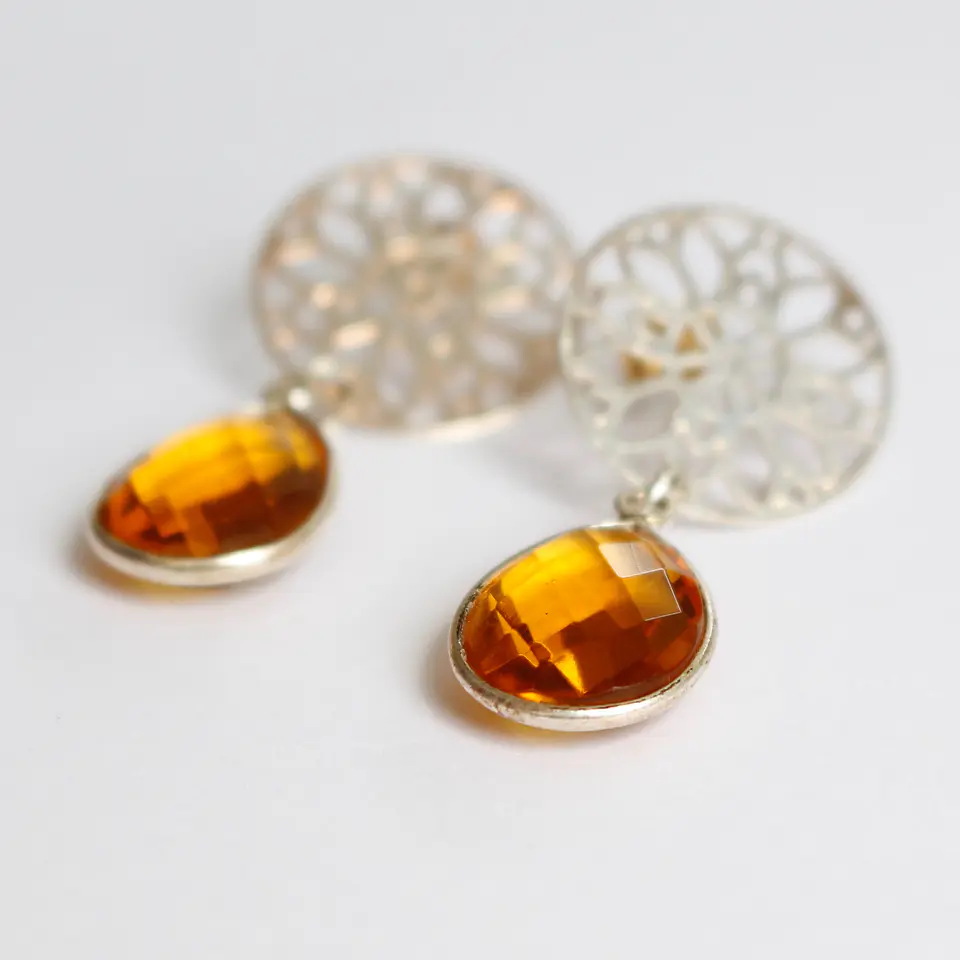 Aros bañados en plata con Citrino Hidrotermal. 1