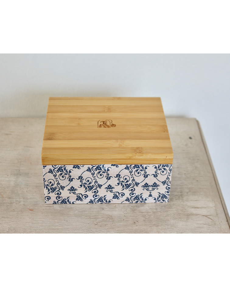 Caja De Bambú Flores Azules