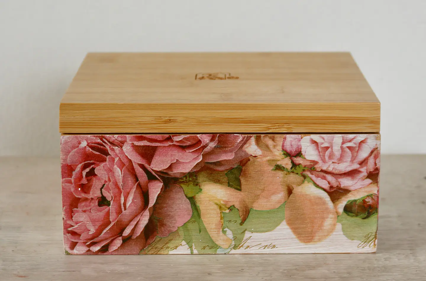 Caja De Bambú Rosas Peonías 4