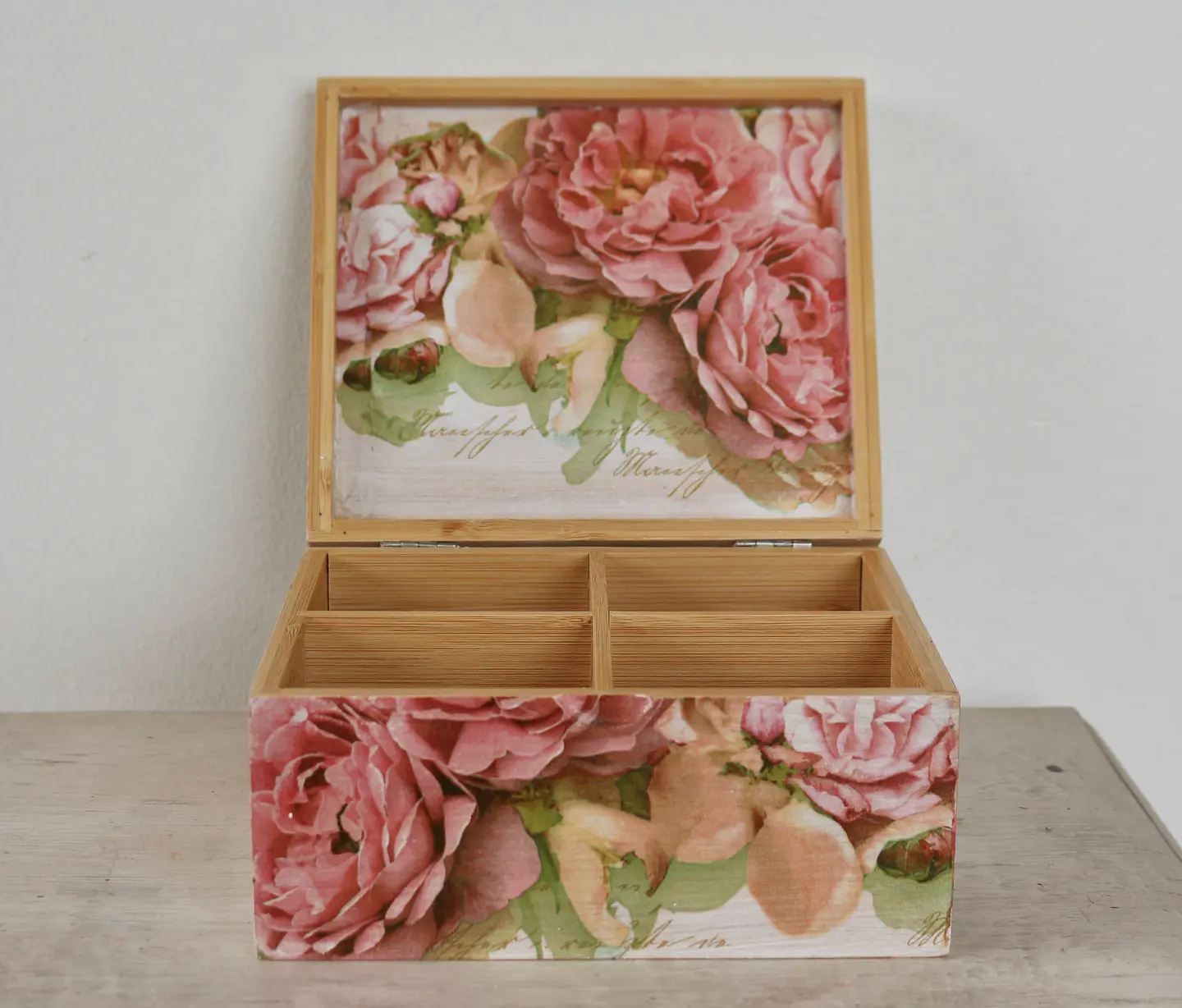 Caja De Bambú Rosas Peonías 2