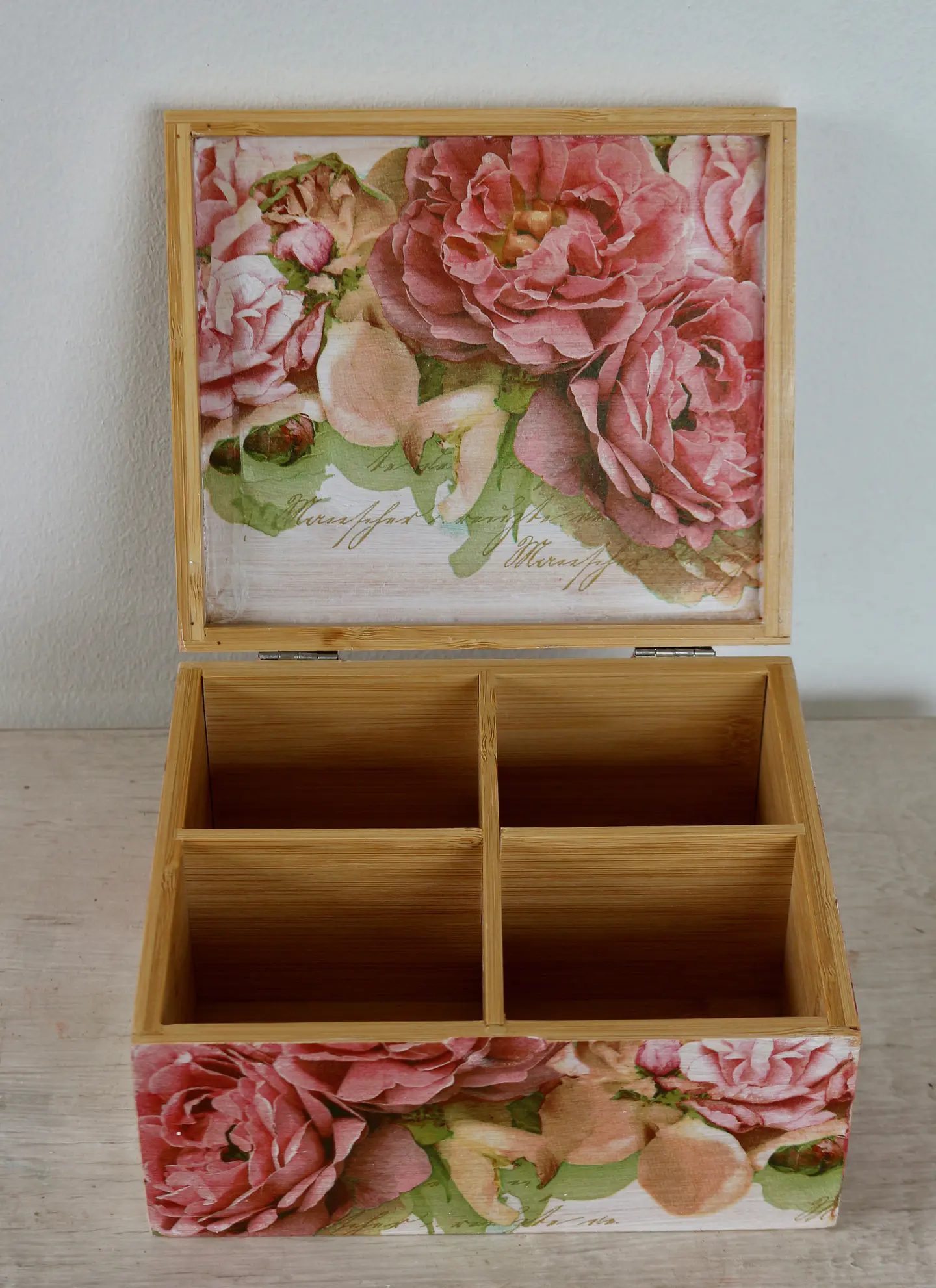 Caja De Bambú Rosas Peonías 5
