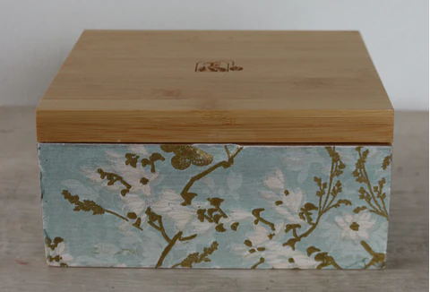 Caja De Bambú Flor De Almendro