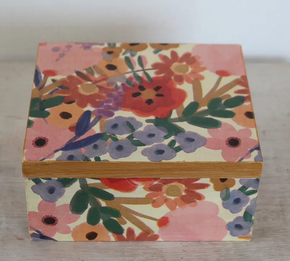 Caja De Bambú Flores Alegres 2