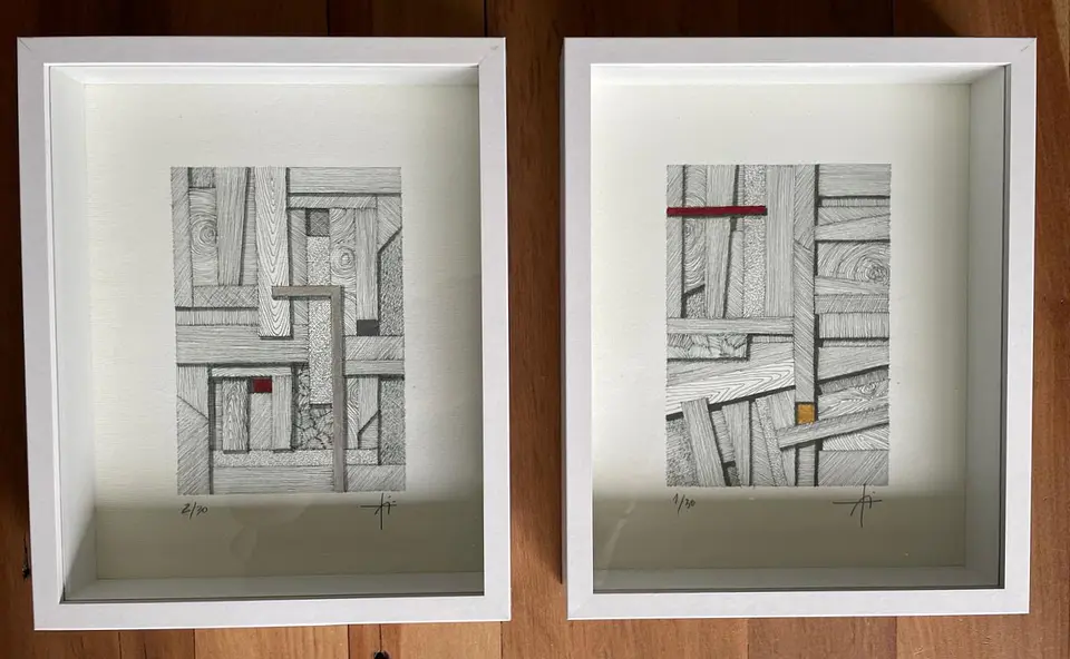 Cuadro Marco Cajón Dibujo con Plumilla Rojo y Plateado 2