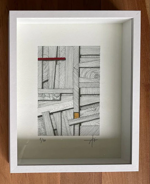 Cuadro Marco Cajón Dibujo con Plumilla Rojo y Dorado