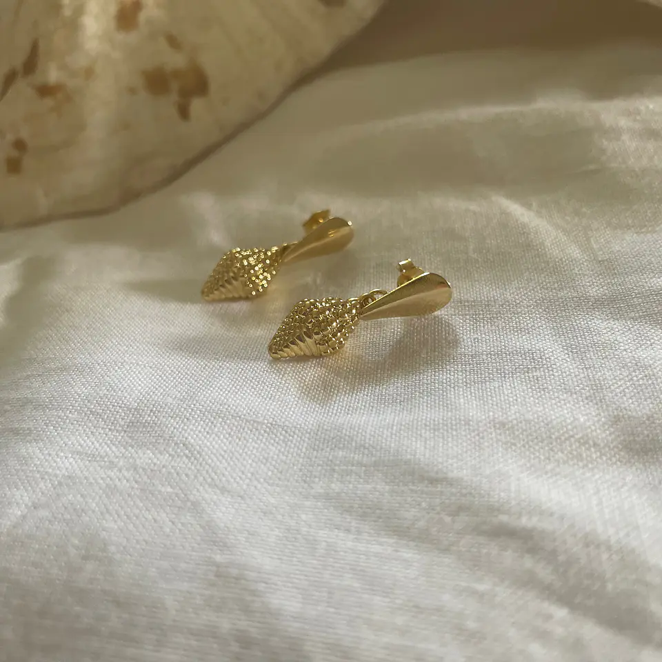 Aros bañados en oro caracol-Colección Marina 4