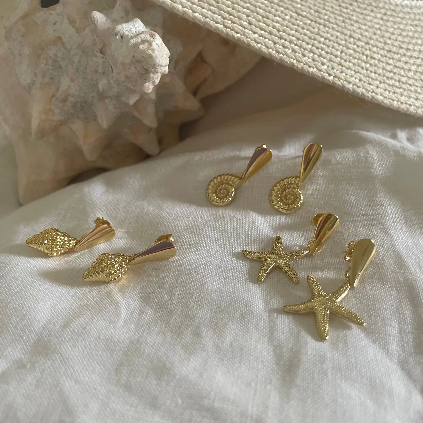 Aros bañados en oro caracol-Colección Marina 3