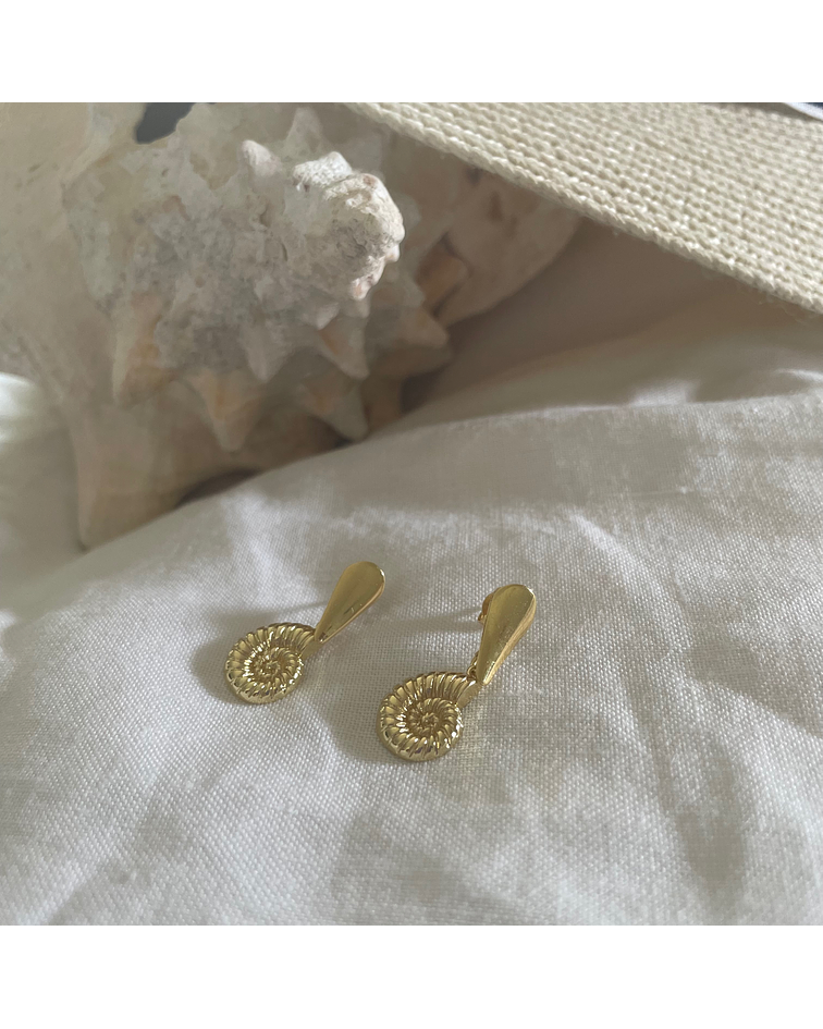 Aros bañados en oro conchita-Colección Marina