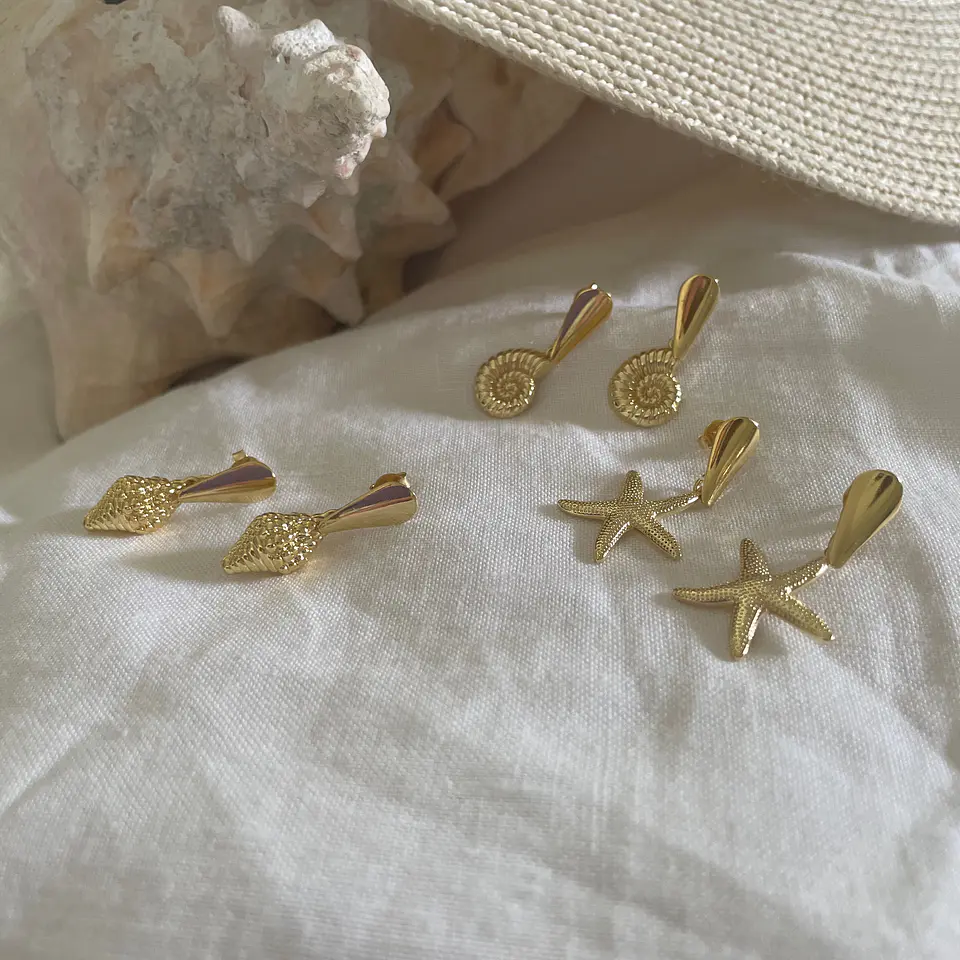 Aros bañados en oro conchita-Colección Marina 3