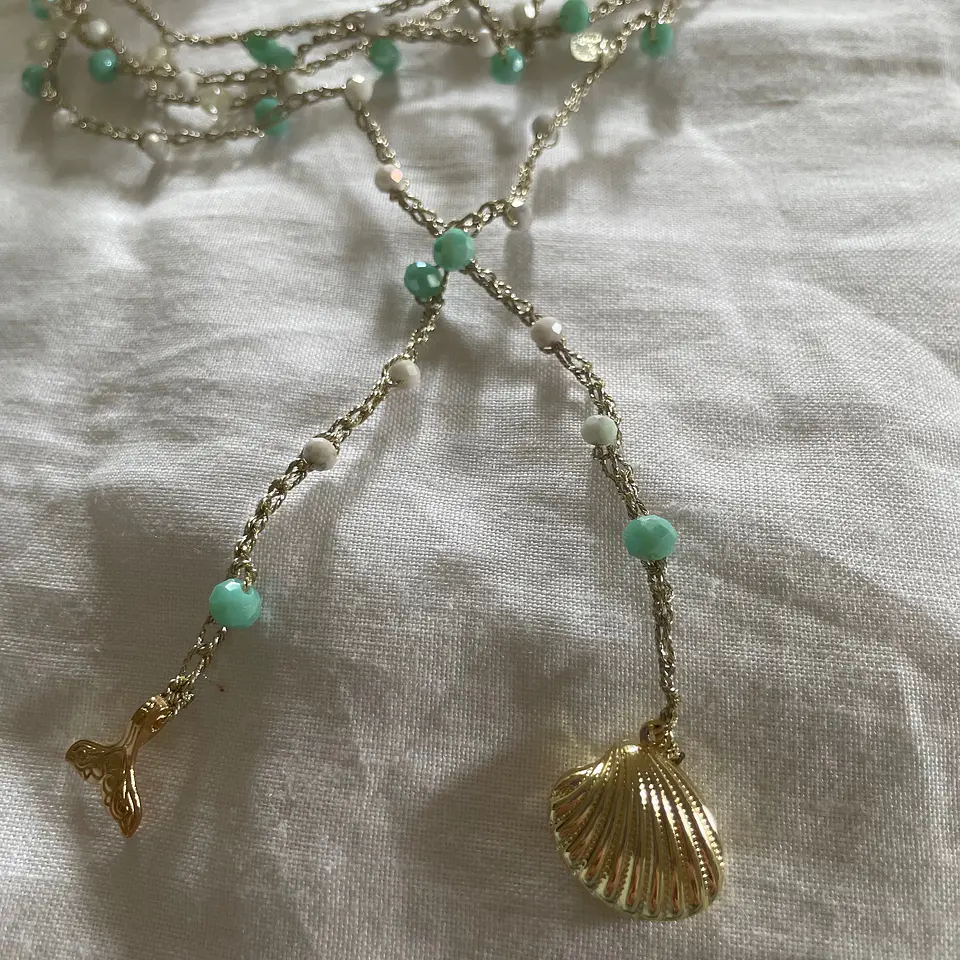 Collar a crochet con dorado-Colección Marina 3