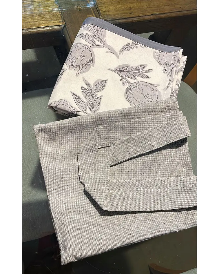 Mantel de Cama Flores Grises