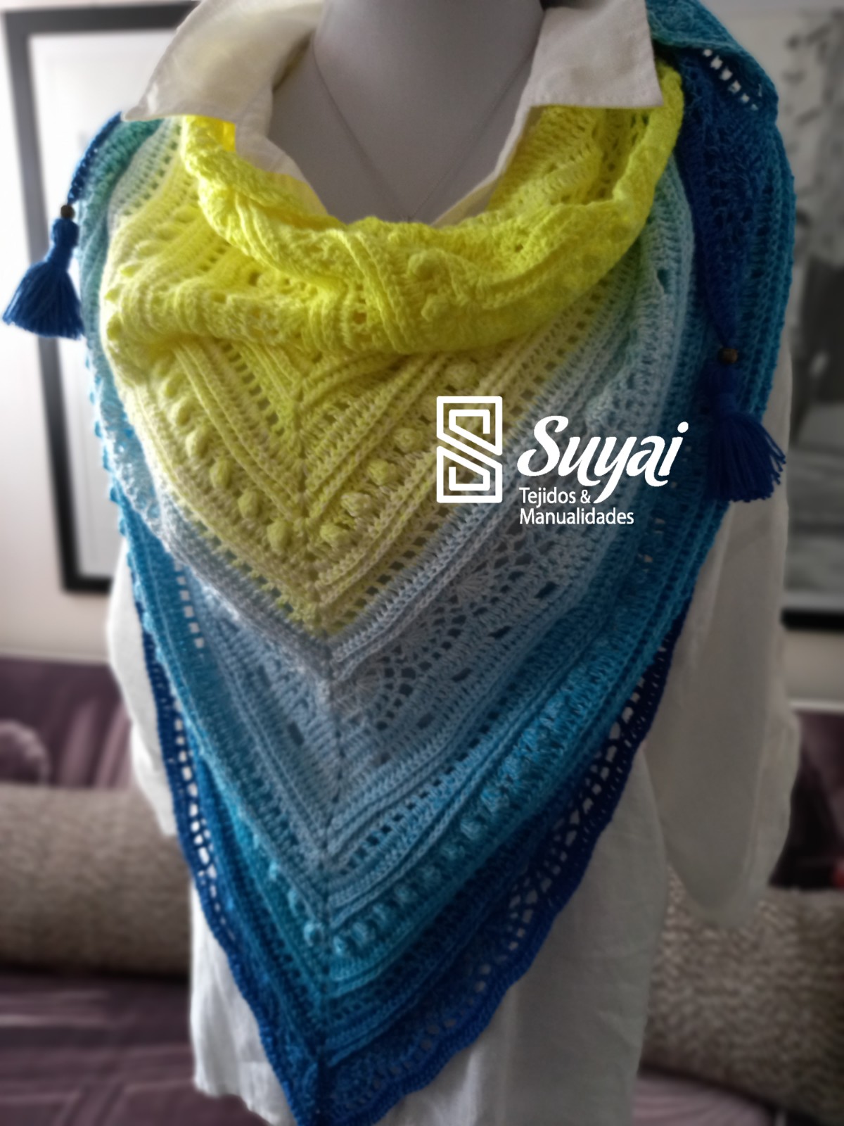 SHAWL DE CUELLO FLUOR